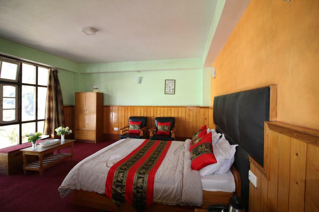 Delight Royal Lachung Exterior photo