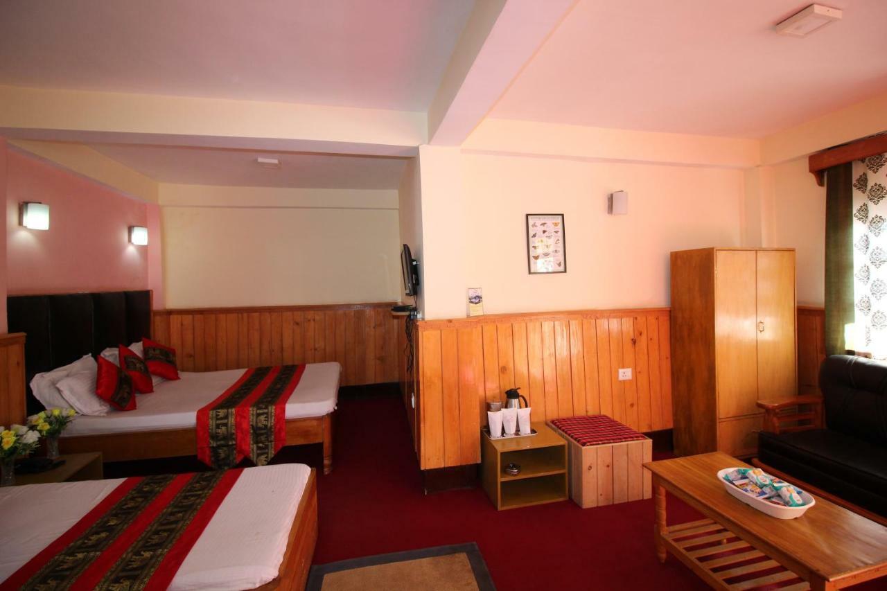 Delight Royal Lachung Exterior photo